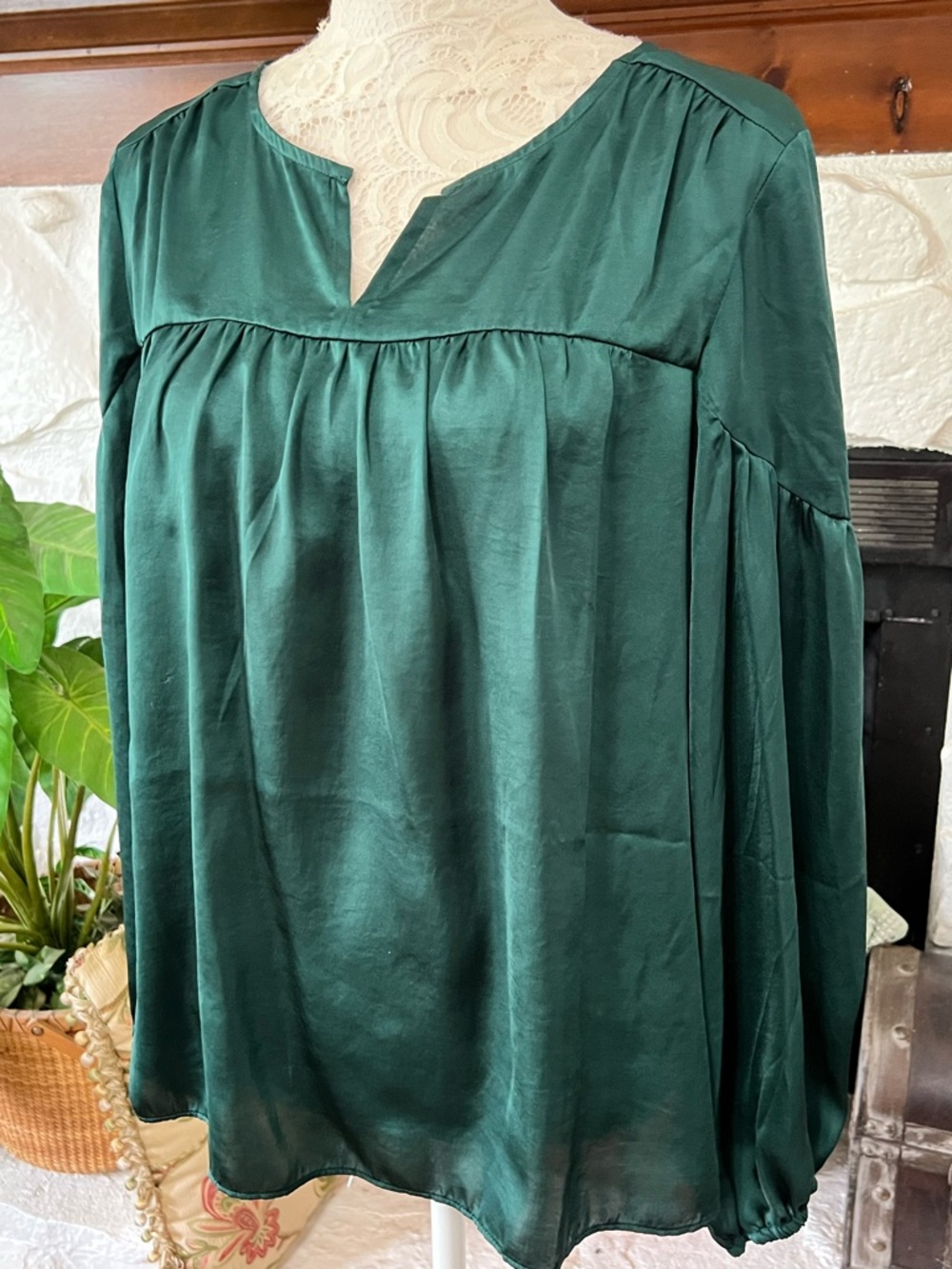 Vince Camuto Emerald Green Satin Long-Sleeve Women's Blouse Size L